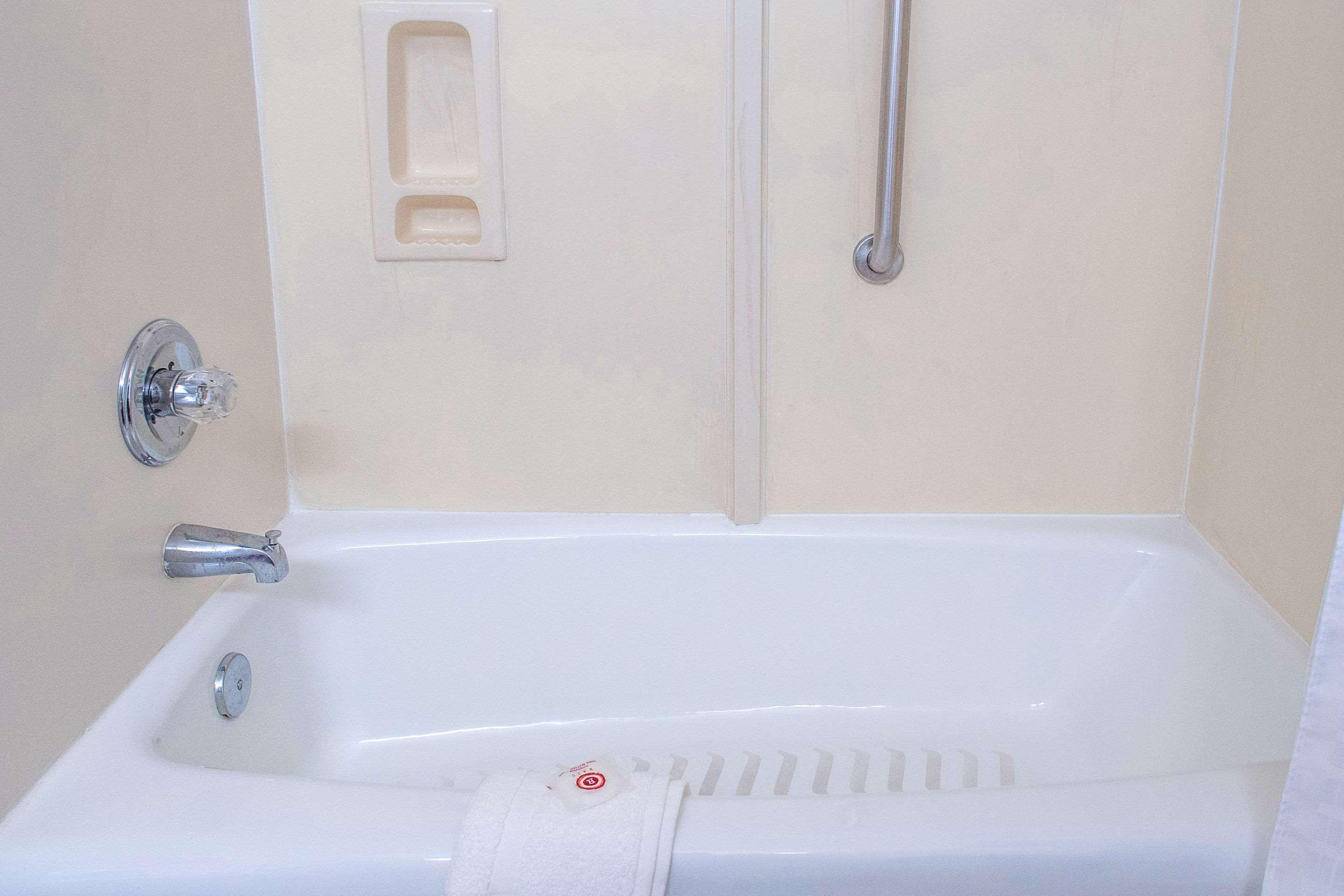 Quality Inn Moore - Oklahoma City Bagian luar foto