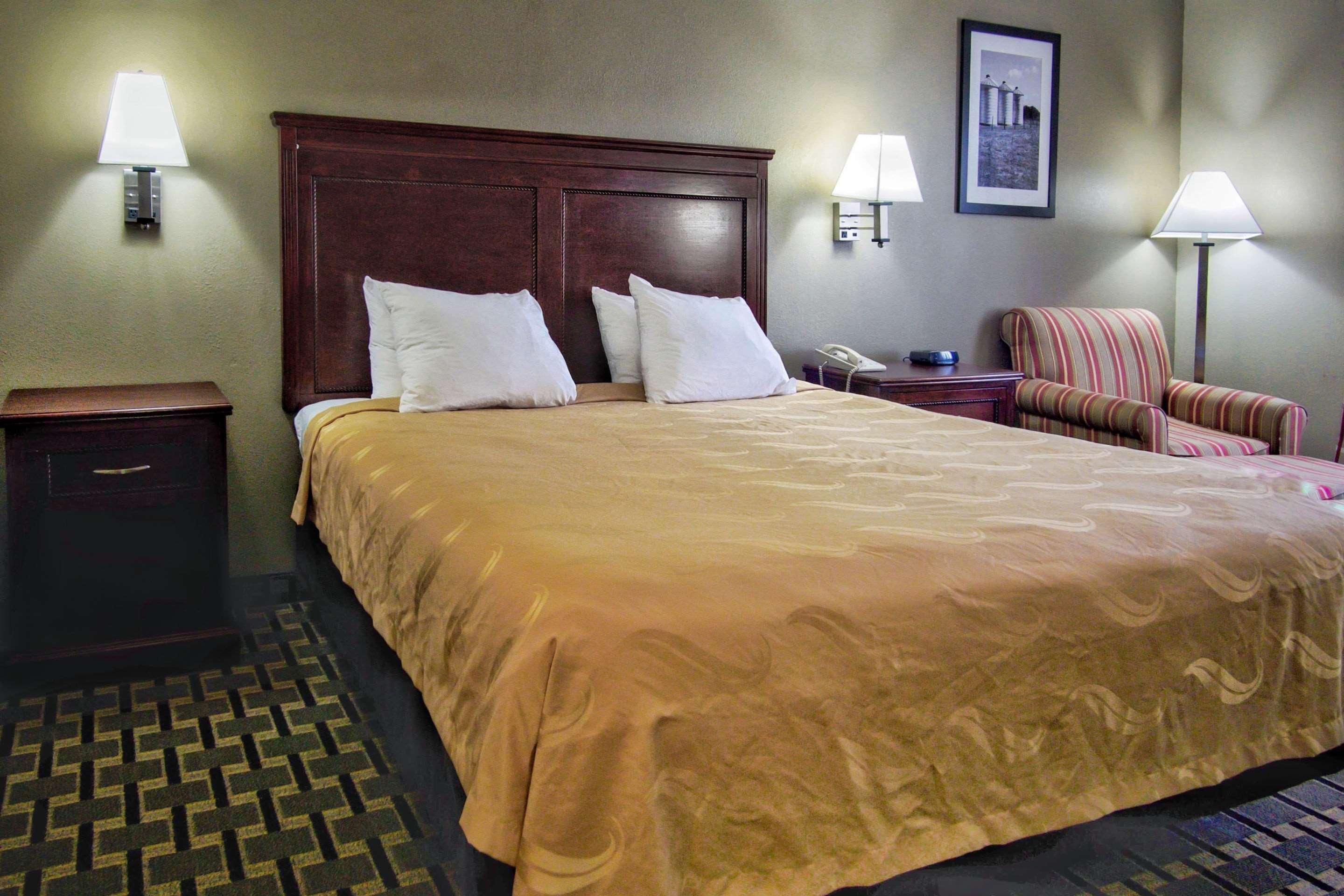 Quality Inn Moore - Oklahoma City Bagian luar foto