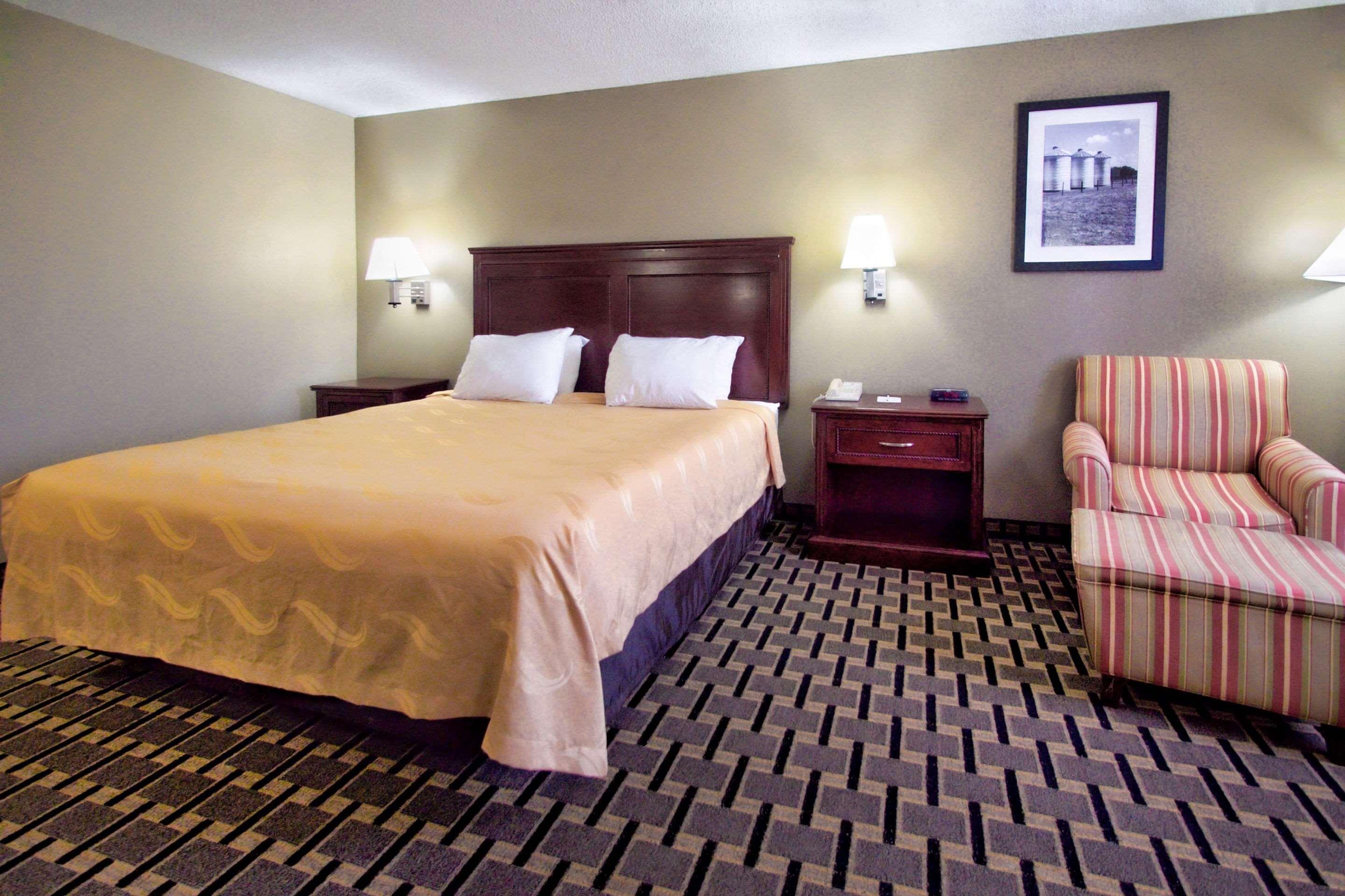 Quality Inn Moore - Oklahoma City Bagian luar foto