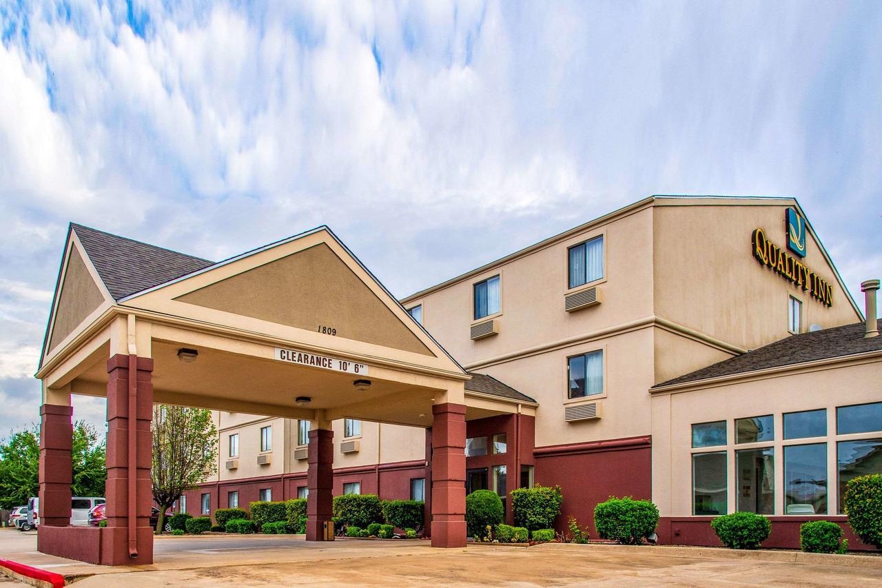 Quality Inn Moore - Oklahoma City Bagian luar foto