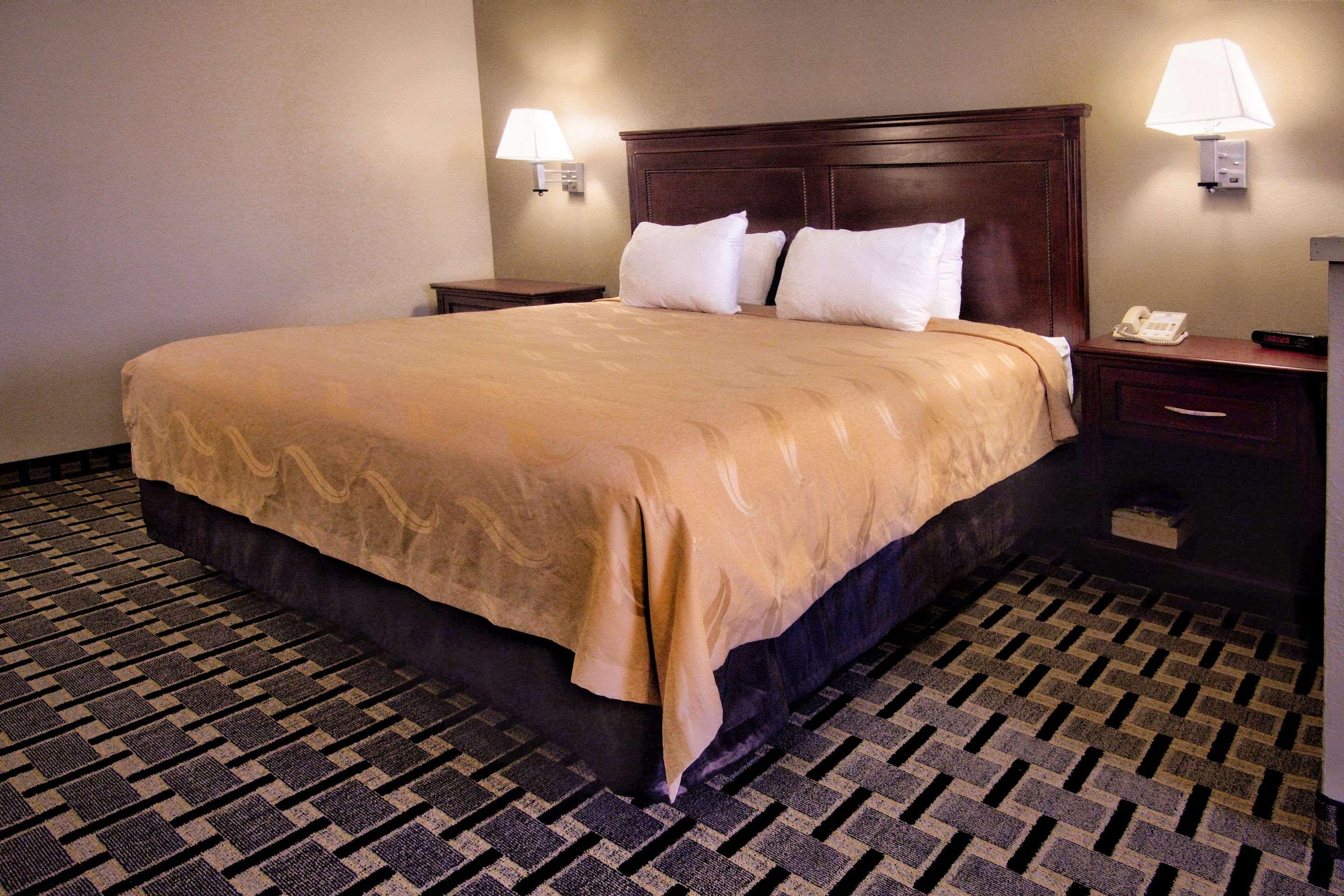 Quality Inn Moore - Oklahoma City Bagian luar foto