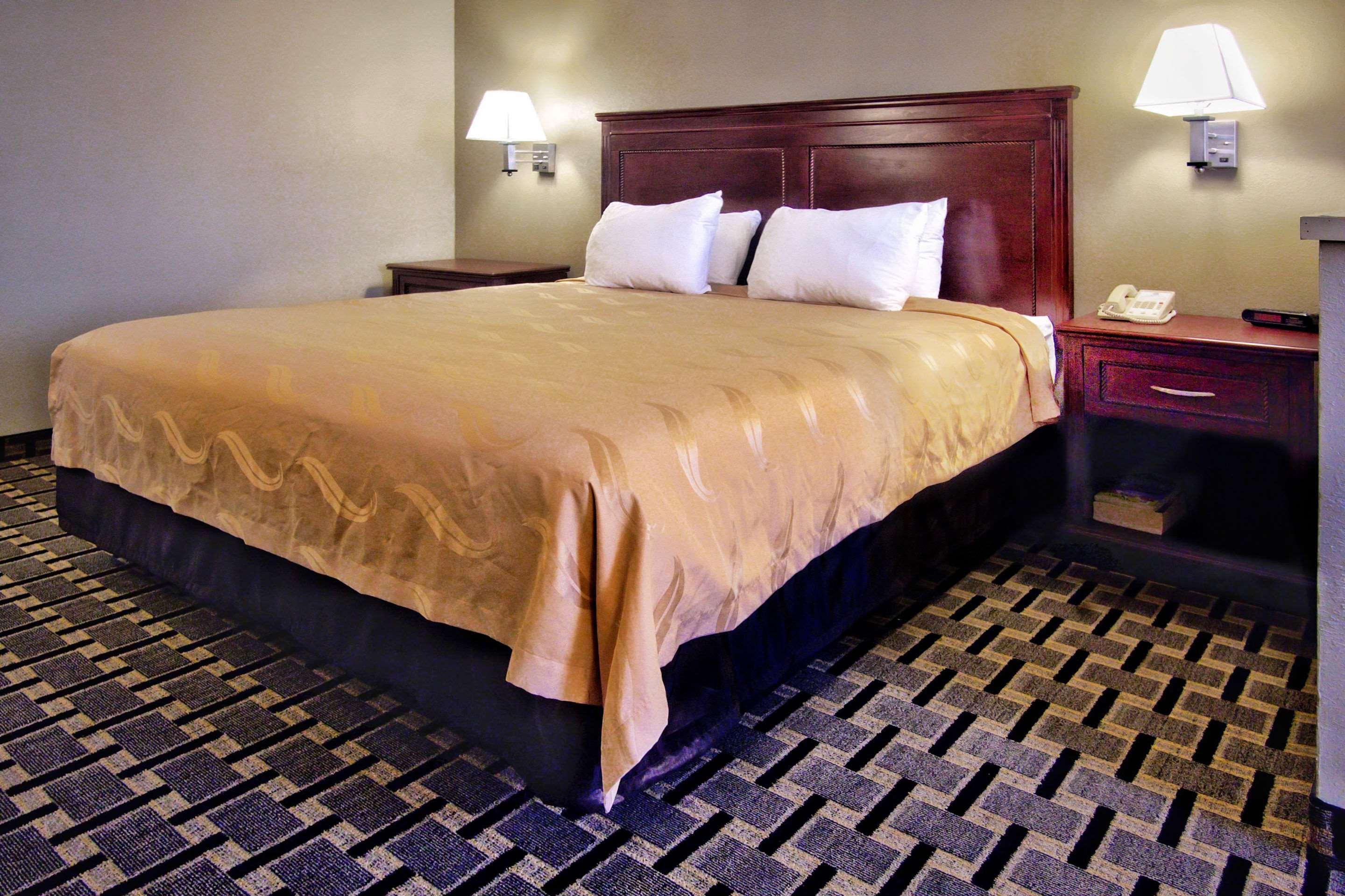 Quality Inn Moore - Oklahoma City Bagian luar foto