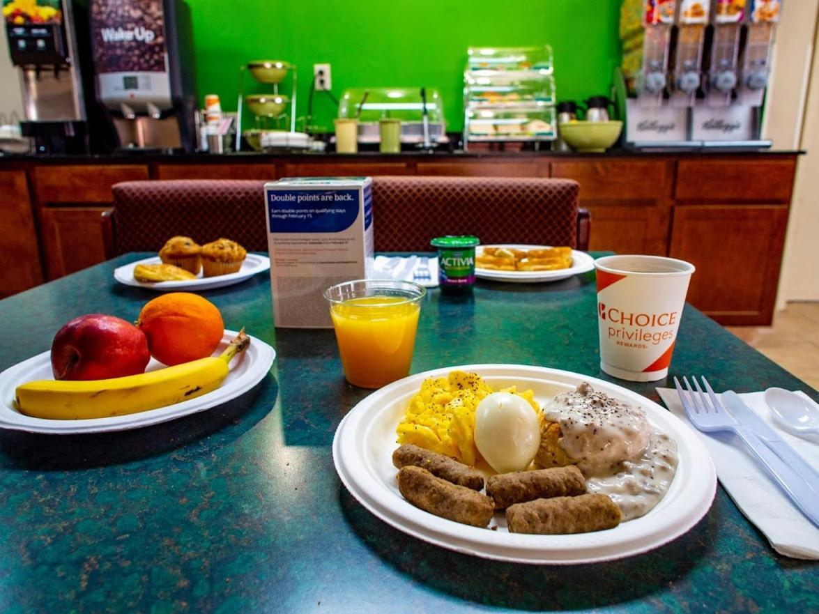 Quality Inn Moore - Oklahoma City Bagian luar foto